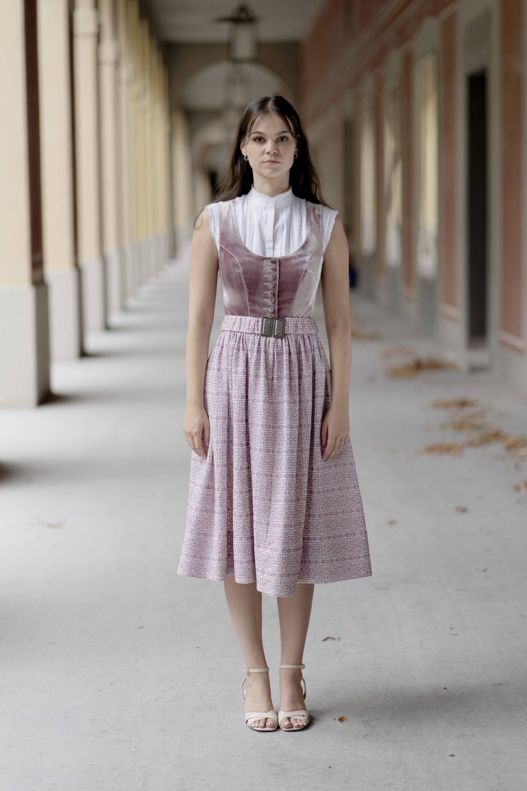 2023_08_25 Safaa Modesalon-_DSC6288 Amara Dirndl